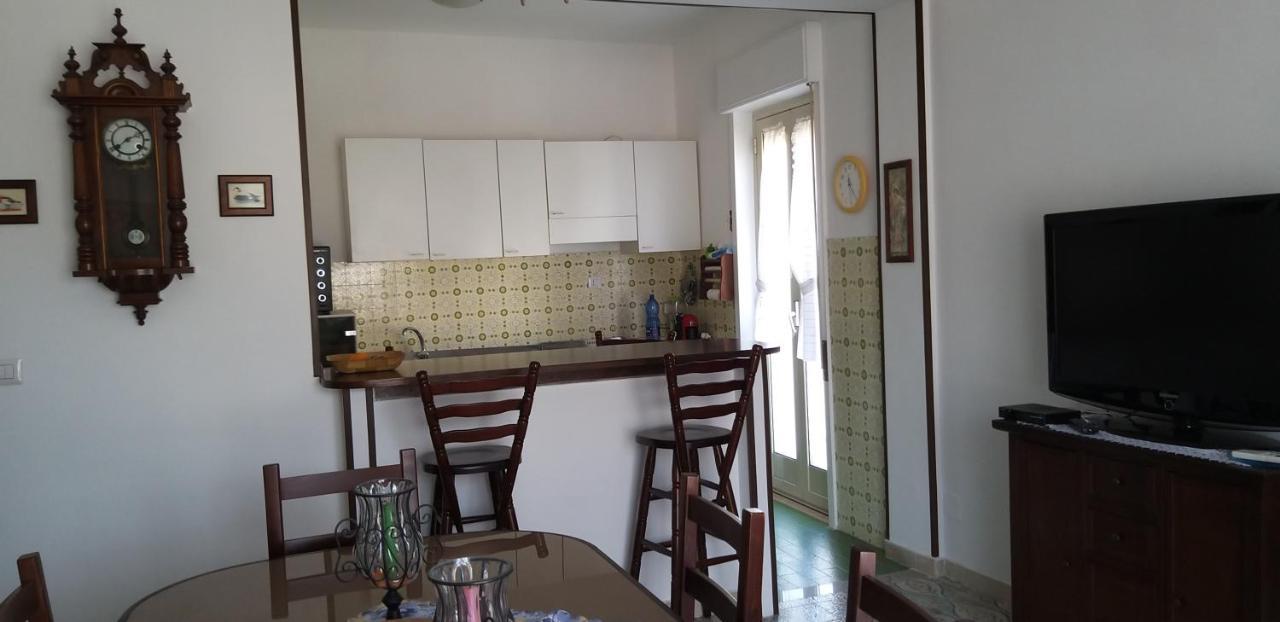 Sebastian House Casa Vacanze Giardini Naxos Ngoại thất bức ảnh